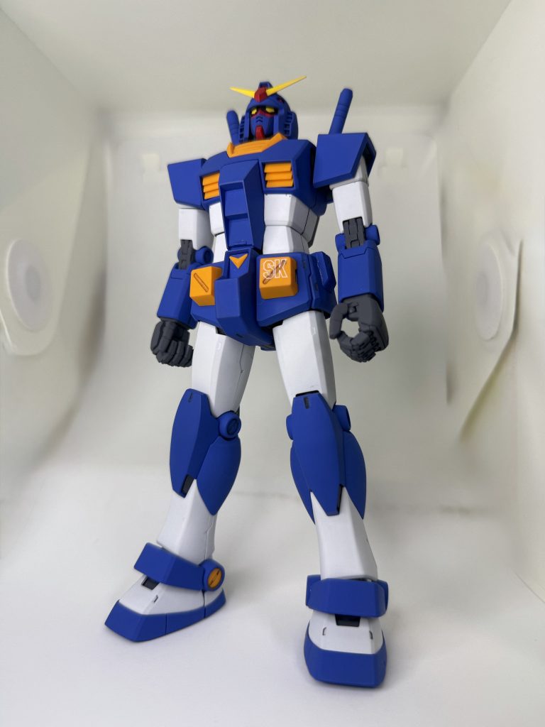 中の人、MG ガンダム［2.0］ジェルシートで取り付けるアーマーは、今後外すつもりもないので装着前に撮影。