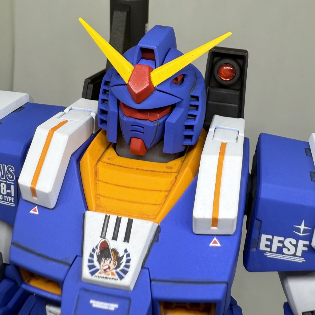 バックパックの赤いセンサーはHアイズの3.5ミリを使用、裏にメタリックシートを貼ってあります。