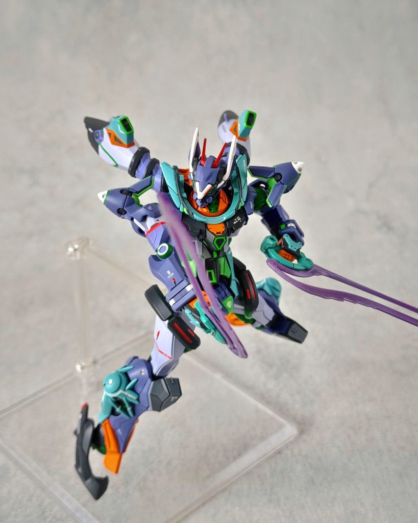 ジフレドのビームサーベルが今までにない形状で満点です💯一応パープルとホワイトでグラデーション。