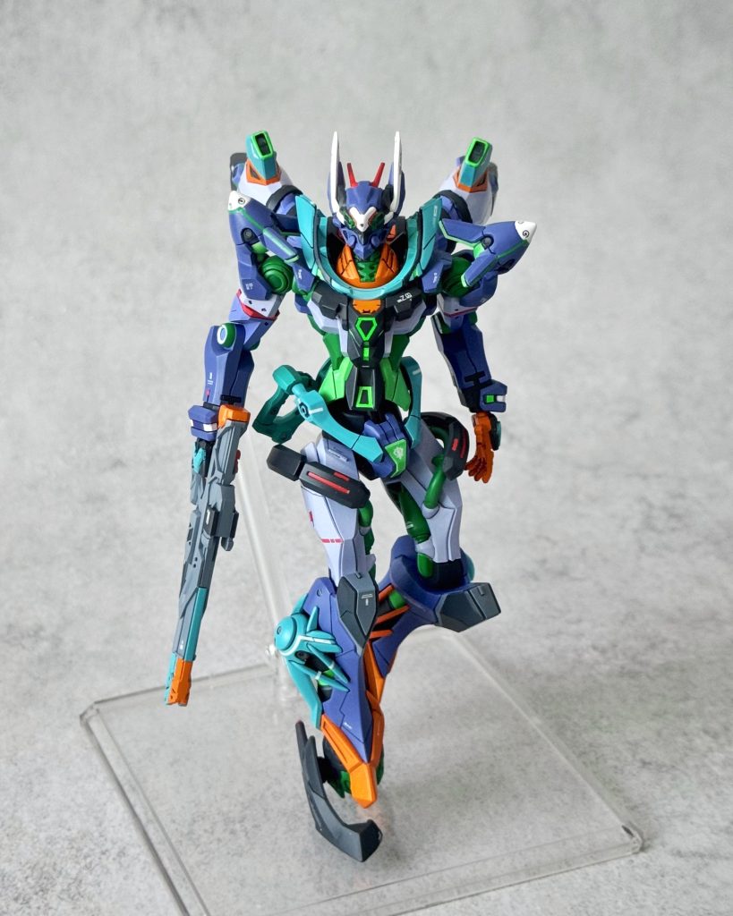 エヴァっぽいポージング脚部好きすぎてスジボリ頑張りました