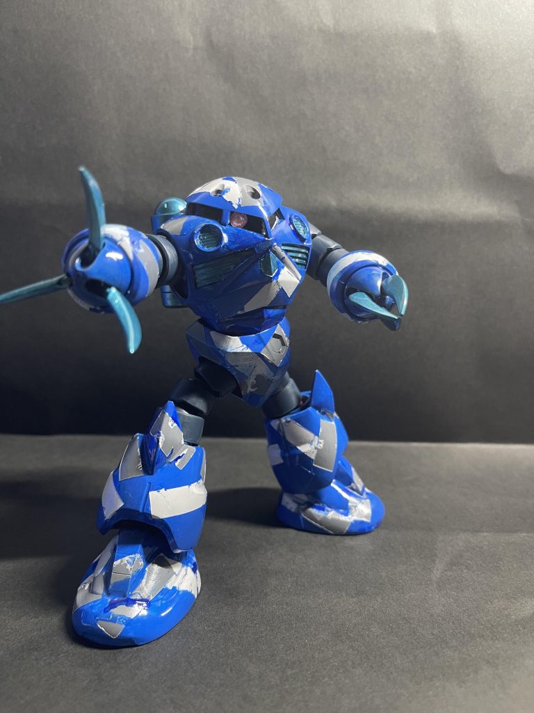 これがウェザリング、ダメージ加工をする前ですね。筆塗り難しい!エアブラシ買っちゃおうかな……