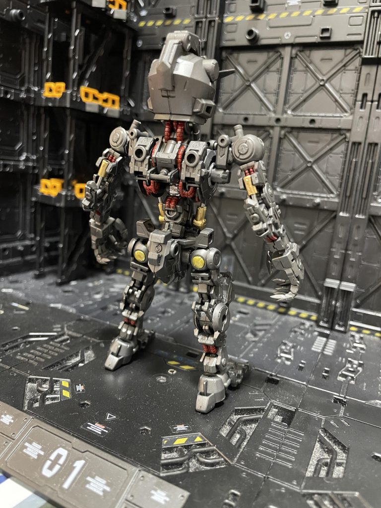 フレームのみを先に組み上げるやり方は初めてしましたが、イイですね❗️このやり方、楽しいです😊