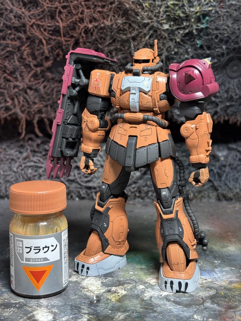 ダグラムカラーのブラウンを使いました