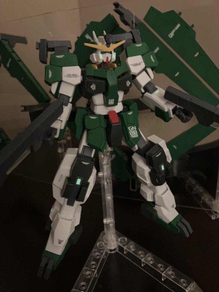 蓄光テープを貼ってみました。