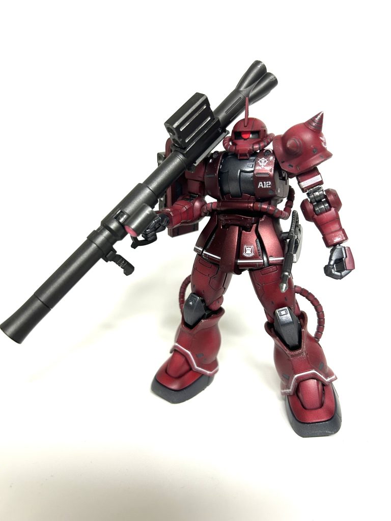 ザクバズーカがリバイブ版よりだいぶカッコいいですね。