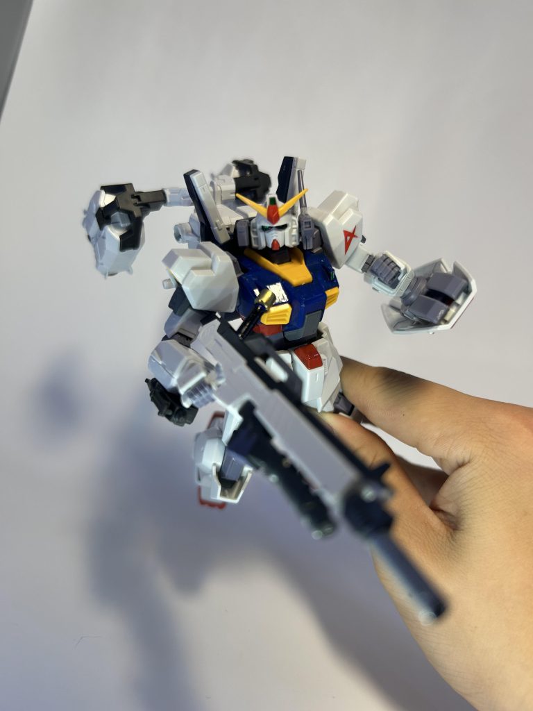 以外、設定ですが多分正史と若干違うので、苦手な方は一番下の写真までスキップおねがいします。---------------------------グリプス戦役後、カラバから合流したアムロに向けて、アナハイム社は回収したガンダムMK-2に