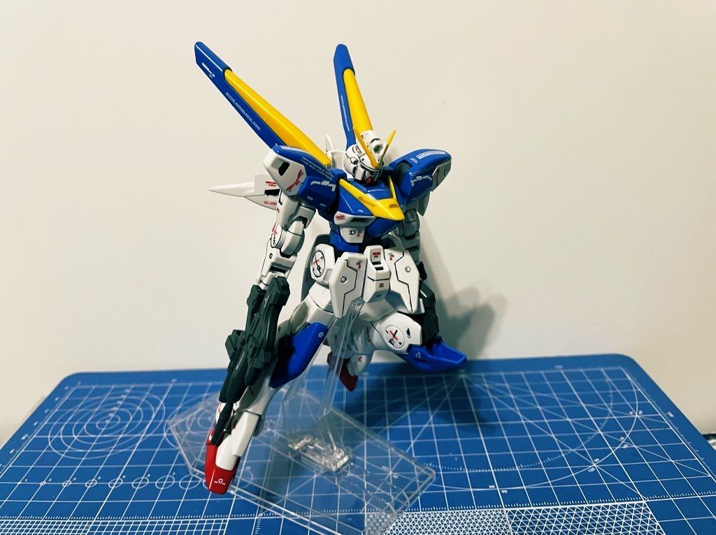 LM314V21 V2ガンダム–4枚目/制作者：Chiyoko_Asakura 0630