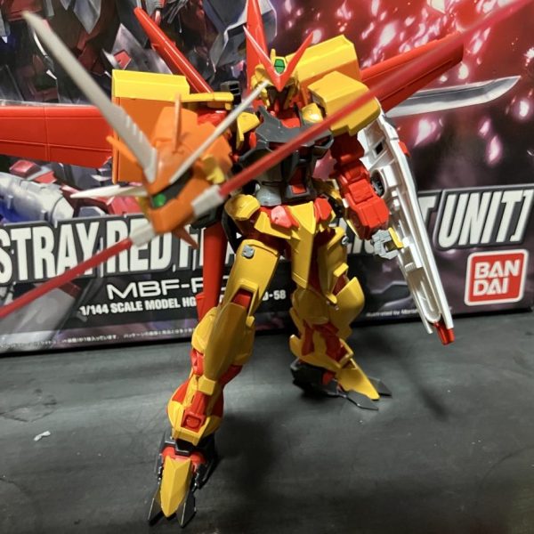 アストレイ(バルドフェルドカラー)