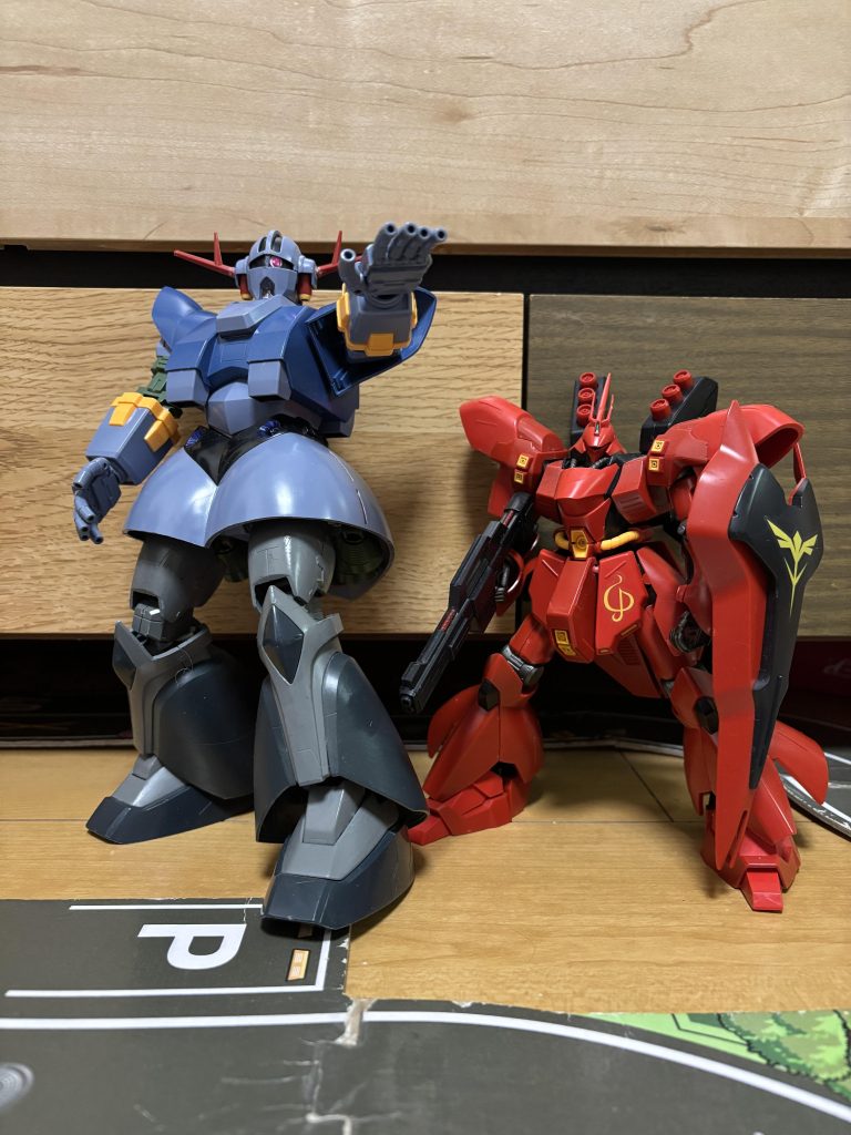 ラスボス級ジオングはパーフェクト化旧MGゲルググカラー変更塗装のままカラーは気にしないでください