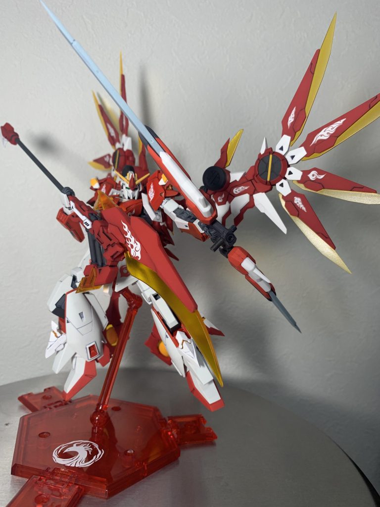 観覧して頂き、ありがとうございました🙇変形状態と特殊武装の・炎鳥の鉤爪《Flame Talons》・天羽々斬《Ame-no-Habakiri》は制作が完成次第載せます💦コレが完成したらMk-II（白虎）、ZZ（玄武）、Hi-ν（青龍）、ガンダム（麒麟）を予定してます🙇