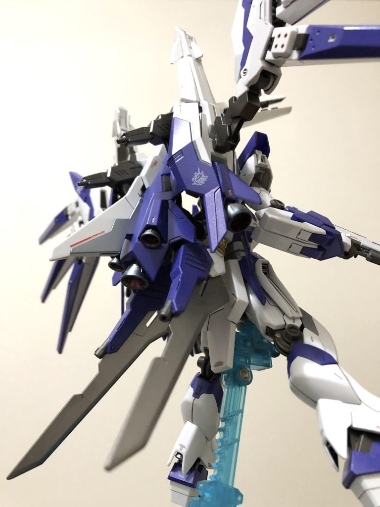 バーニアは全てタミヤのウェザリングマスターで焼け色を表現してあります。