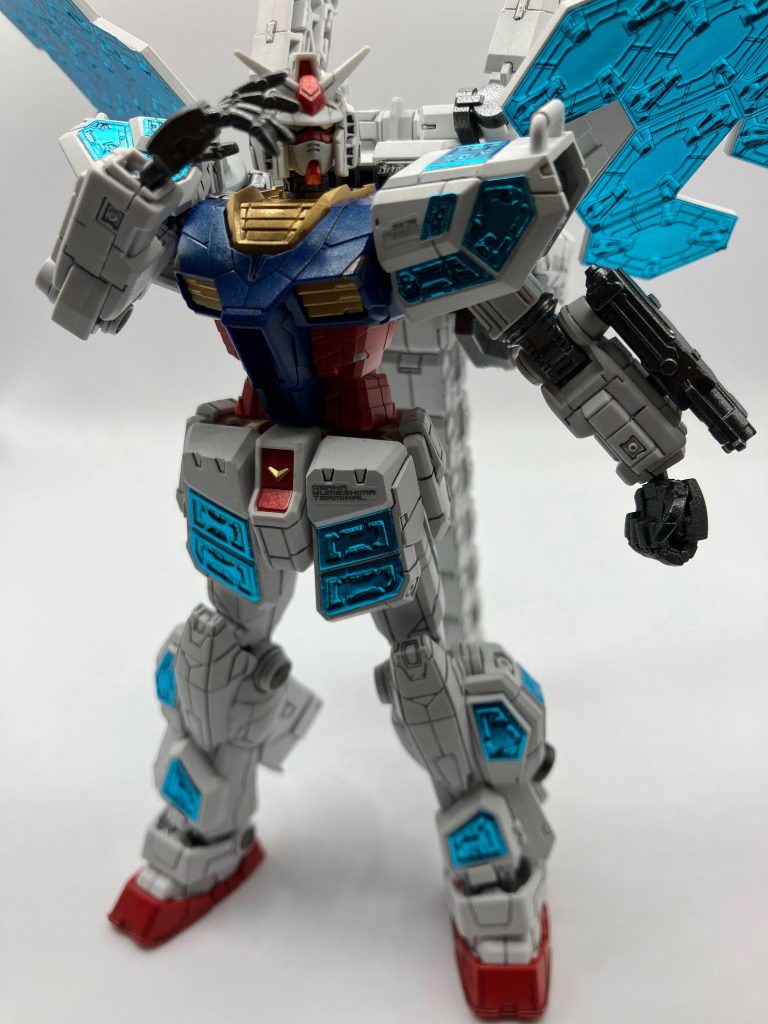 万博のあのポーズは、あえてやりません。前にリコザクでやっちゃったので…