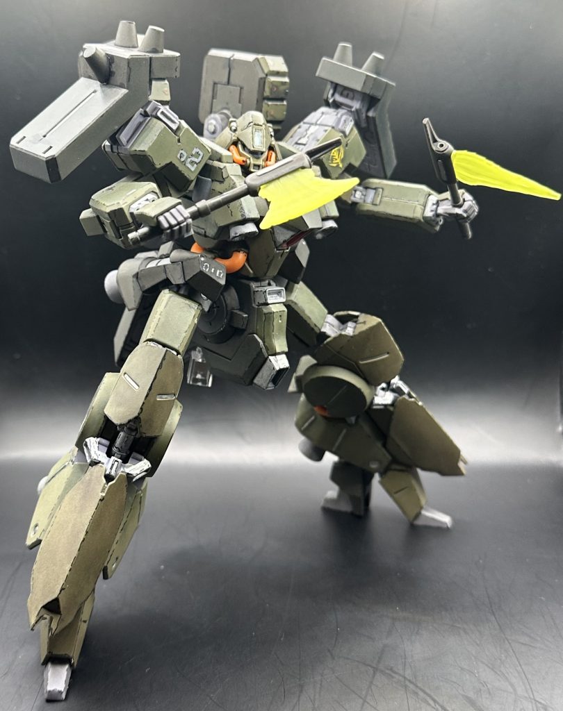 デカくてゴツくて渋くてカッコいい、キットの出来も凄まじい、お気に入りのガンプラです