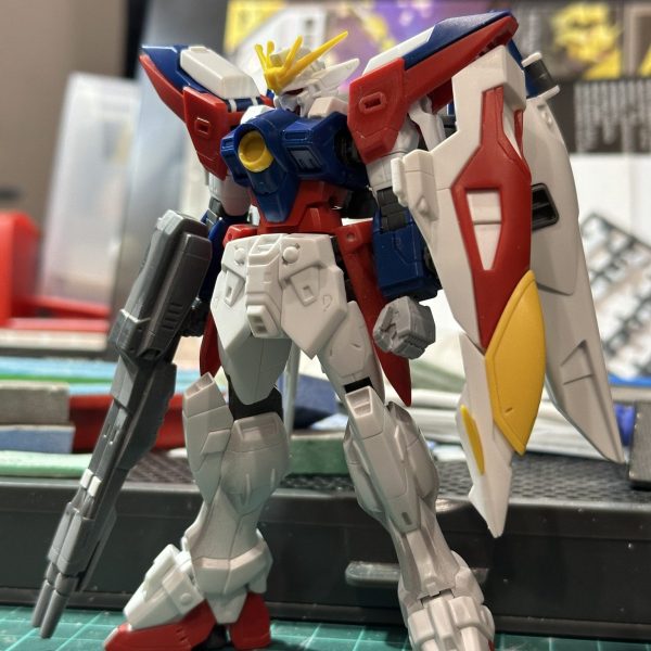 肩のパーツにプラ板切って内側にディテール追加 後部腰アーマーが長すぎたので修正（1枚目）