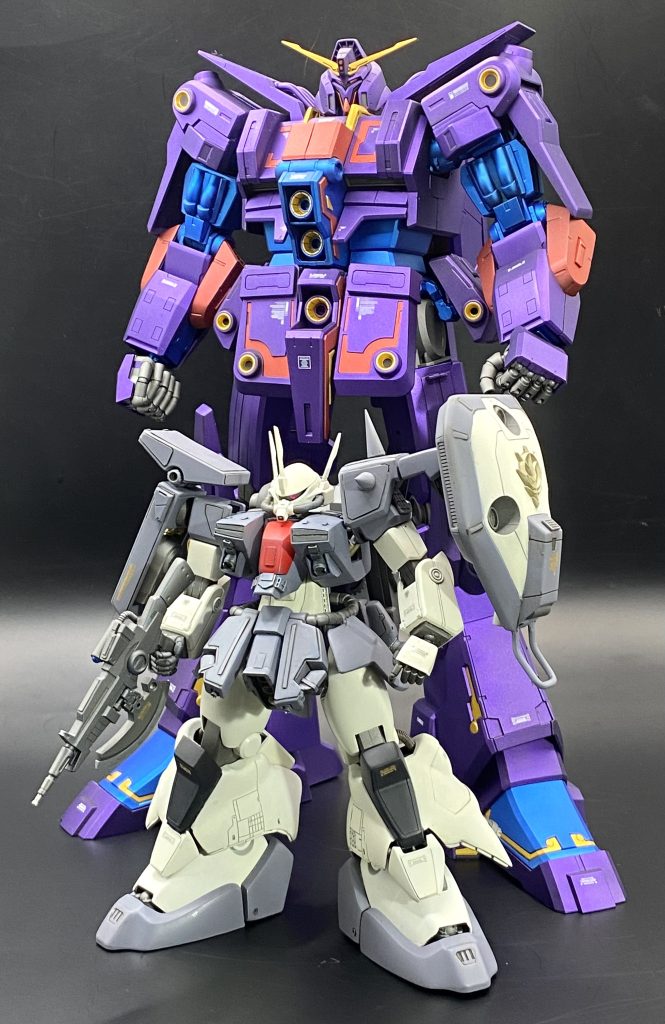 ダブリンで暴れたラカンのザクIIIとツーショット♪ご覧頂き有難う御座います。