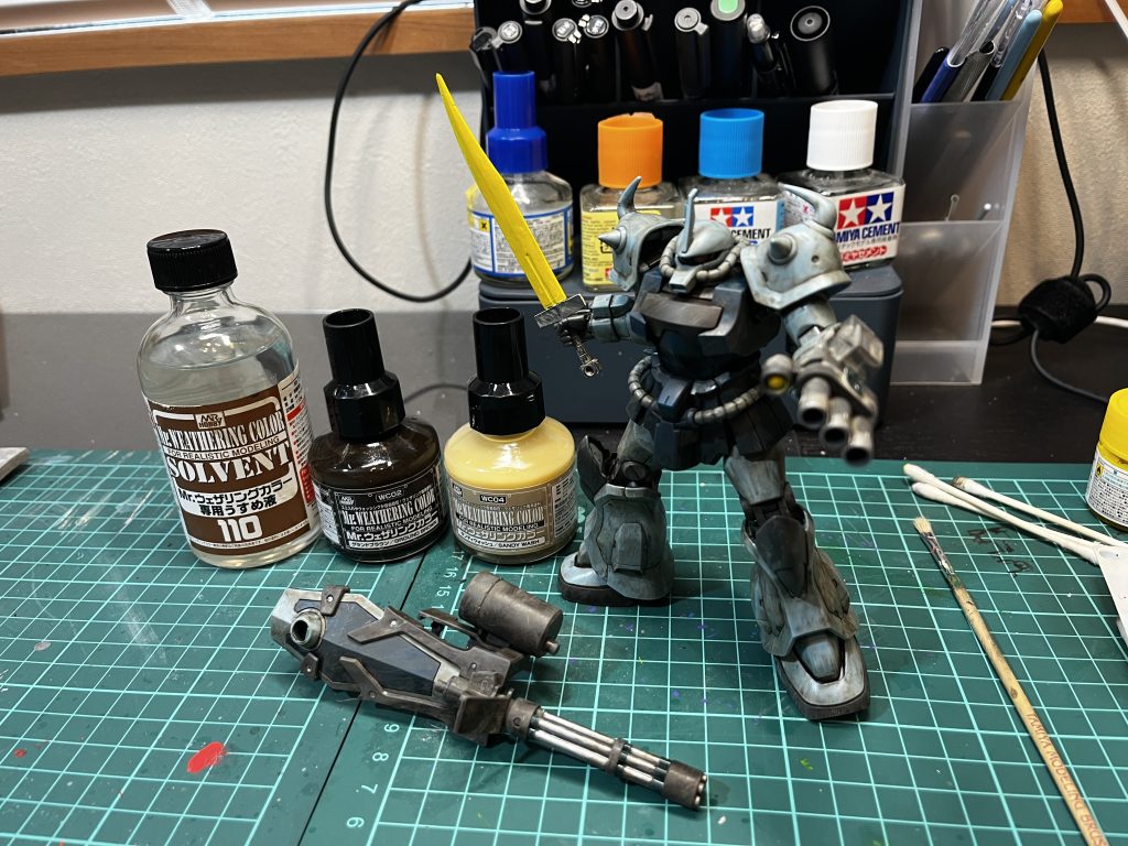 綿棒で磨いて調整しました。