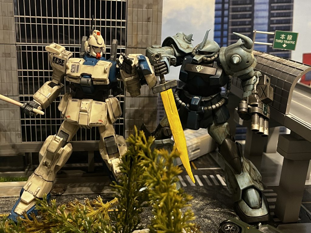 モビルスーツの性能を生かせぬまま、、