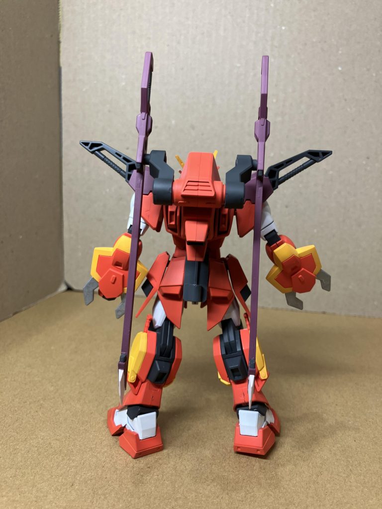 細かいところの塗り分けは諦めました。