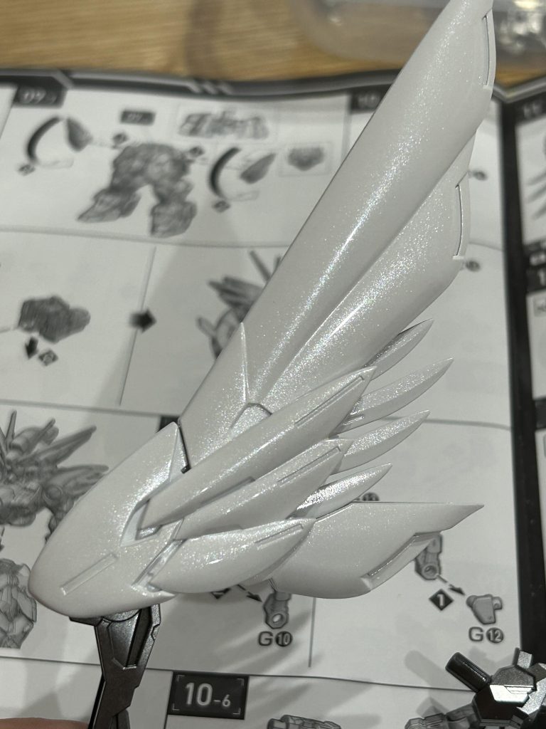 メインカラーはEXホワイト→ダイヤモンドシルバー→クリアー3回→コンパウンドでツヤツヤにしました！綺麗でしょ？笑