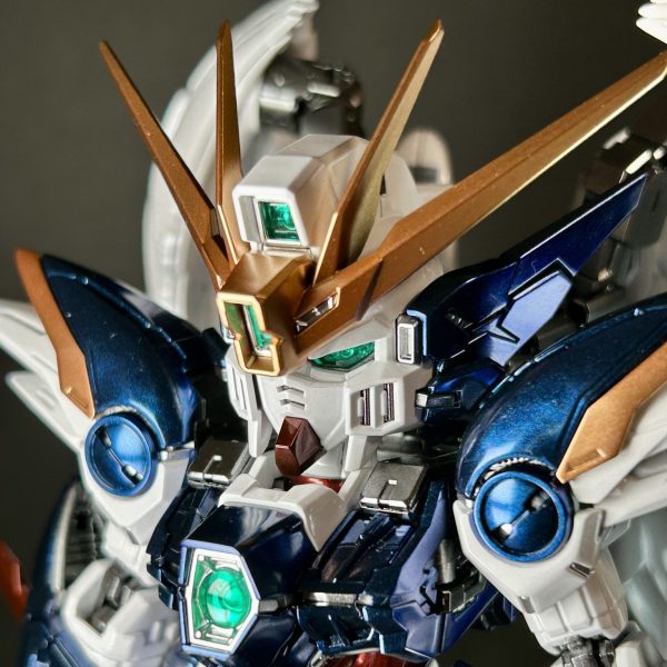 MGSDウイングガンダムゼロEWチタニウムフィニッシュver
