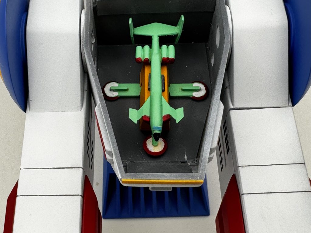 ガンペリー収納庫