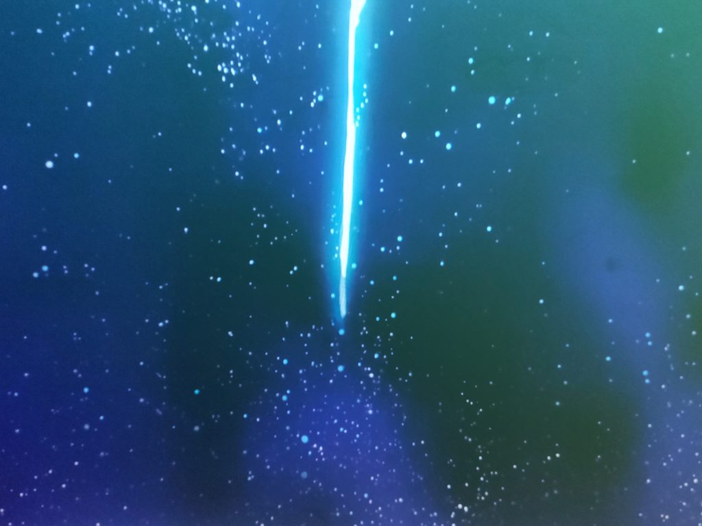 バーーーン!!シロッコ「 正解だ、シャリア」「 今の瞬間しか撃つタイミングはないな」「 しかし、、」シャリア「 当たりませんね、三流では」シロッコ「 そんなもんだ現実は」「 消えろ!歴史の異物」ズォオオ!