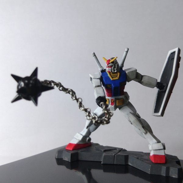 チョコサプ【ガンダム・ハイパーハンマー投げてます。】