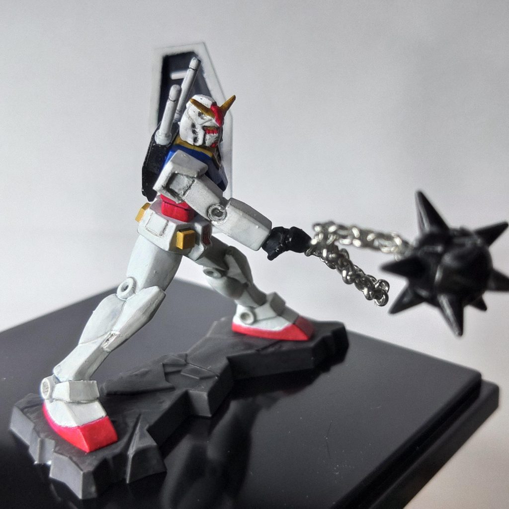 塗装はアクリジョンの筆塗りです。この小ささだと、筆ムラは判りにくいですね・・・と、自分に言い聞かせて。完成