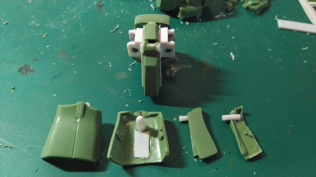 スカート可動化。