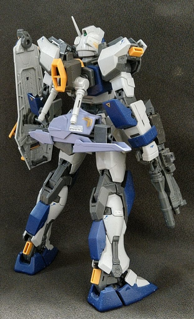 100%このキットのパーツのみで改造&色分け｡ 