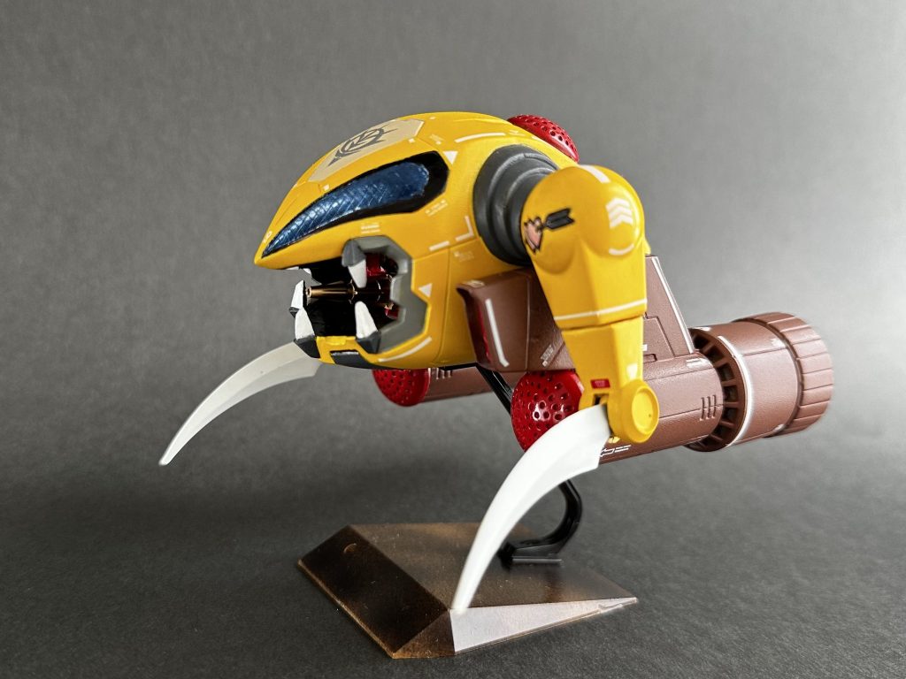 お口周りをガリガリ削ってちょっとアレンジと牙を研いで拡散メガのノズル!?をその辺のジャンクから…くらい、他と並行してテストがてら作ってみましたが今更旧キットの魅力に目覚めたかも