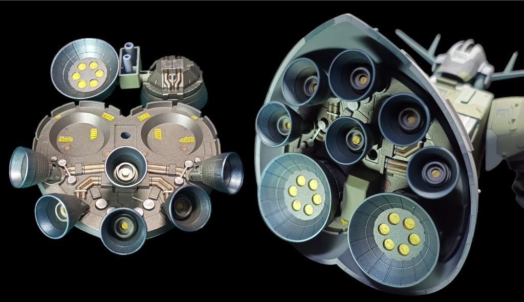 せっかくバーニア見せするために関節を付けたのですが、バーニアの方は色を塗って青焼けしただけのお粗末な仕上げ。。。あ、余剰パーツのバーニアを真ん中に付けました。