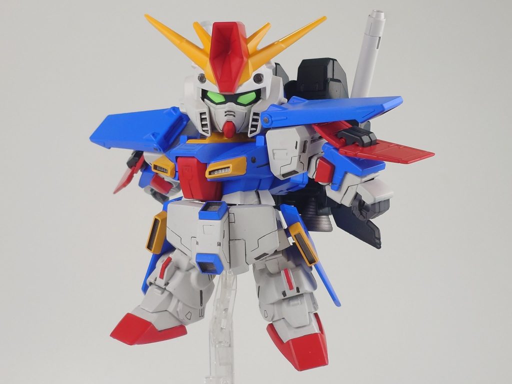 ZZと言えばあのポーズ…ですがまぁ可動がそこまでではないのでこれくらいで(笑)