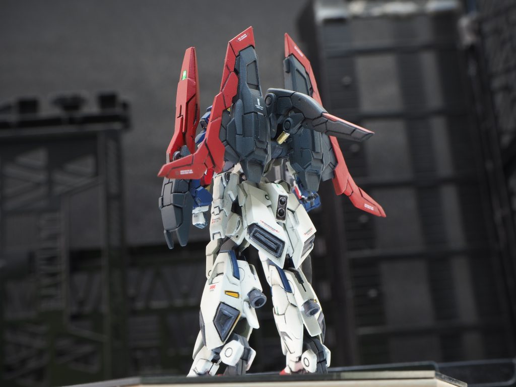 Zも3機目です。・首延長で顎引き・アンテナはできる限り研ぎ出し・各所にラピーテープ・ヒケがひどいとこは瞬間接着剤などで補修してます・合わせ目消し後ハメ加工など・各所削り込みと面出し・社外水転写デカール・エアブラシ塗装と細部は筆塗り、スムースクリア仕上げヤフオク出品中