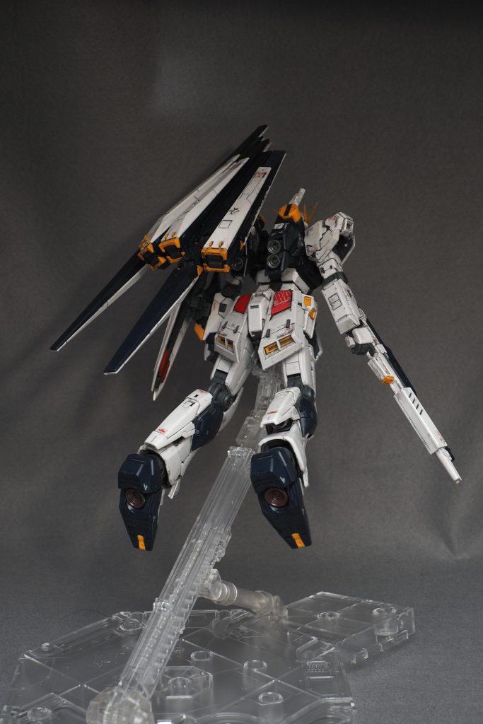 RG νガンダム 成形色簡単仕上げ–7枚目/制作者：kamiyashiro-i