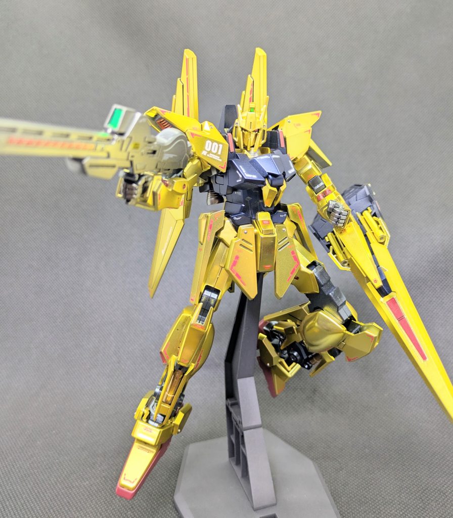 ポーズ変わって射撃ショット✨️