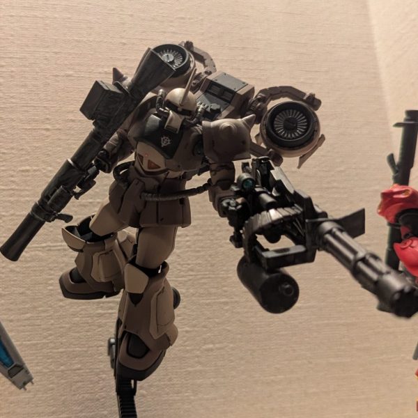 サンダーボルト版グフ　デザートカラー