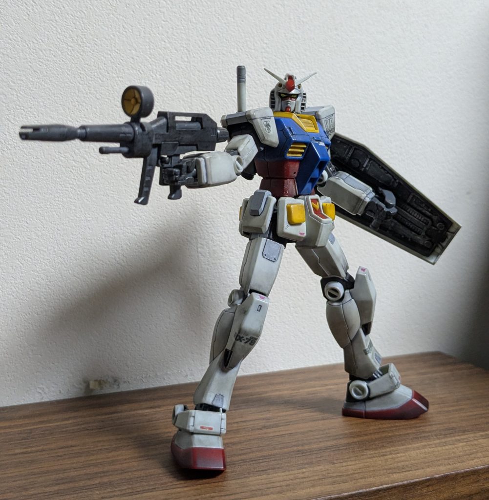 ビームライフルのポーズそのいち。