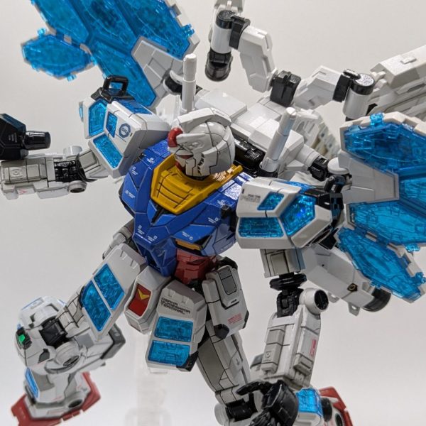 万博ガンダム持参で万博へ