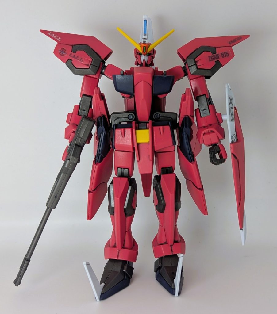 変形の為に若干プロポーションが犠牲になってる感はあります