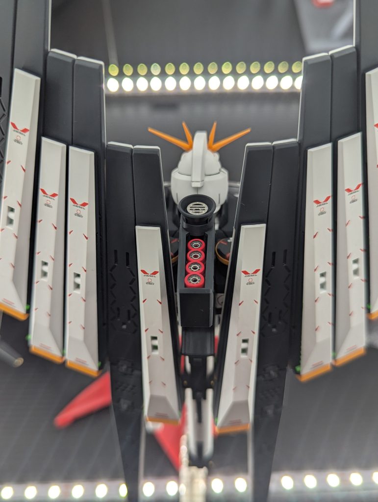 バズーカもエッチングパーツなどでディテールアップ。伸縮ギミックはオミットして背負い状態固定です。