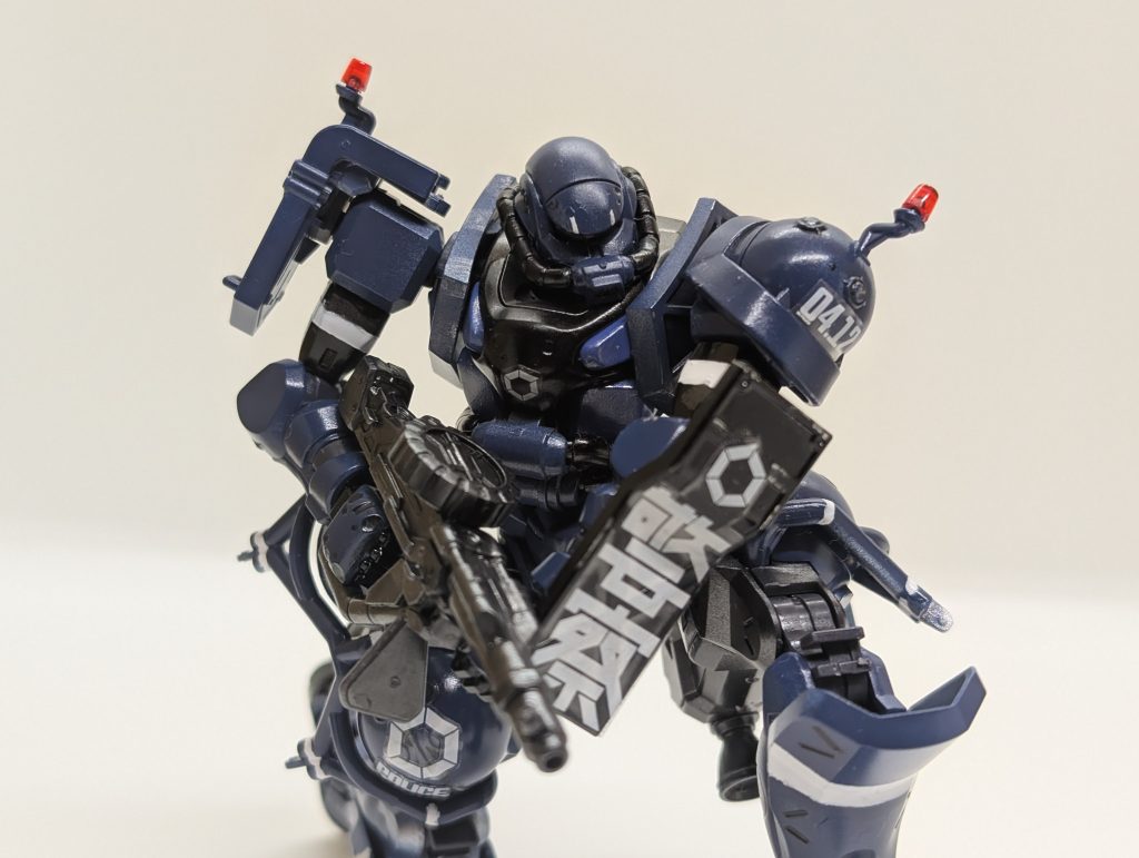 軍警ザク–2枚目/制作者：hiroyamkun