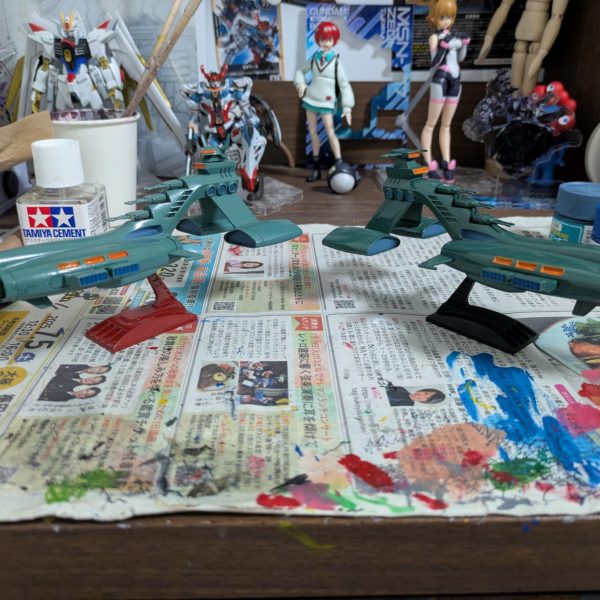 「認めたくないものだな、シャア専用ムサイは赤でないことを。」