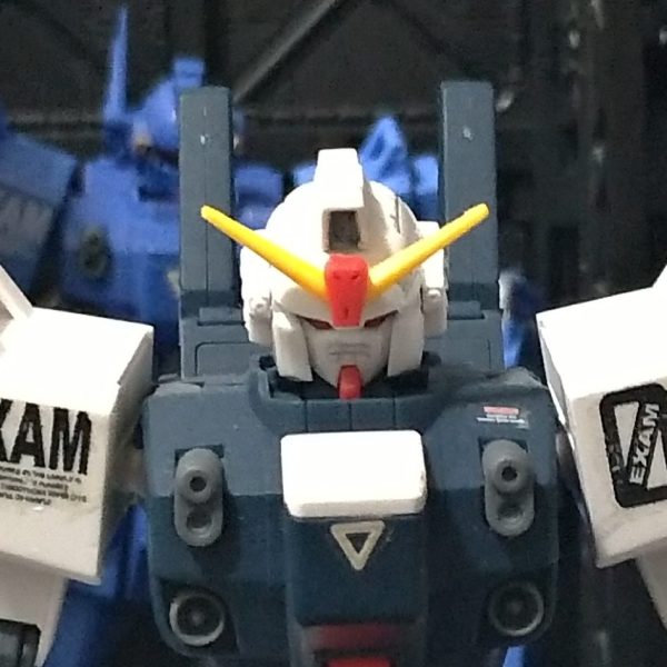 hgブルーディスティニー3号機EXAM　成形色仕上げ