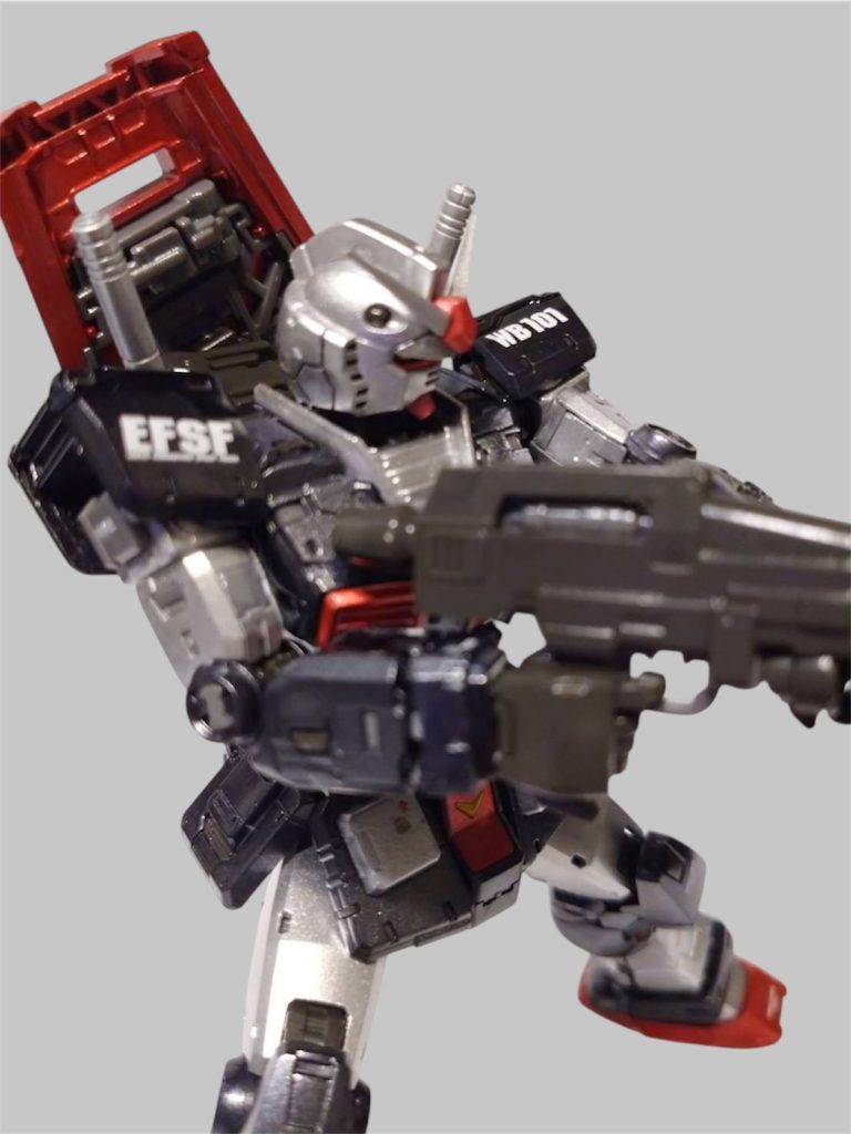 RG ガンダムVer2.0（プロトタイプ風カラー）–4枚目/制作者：gunpla_storage