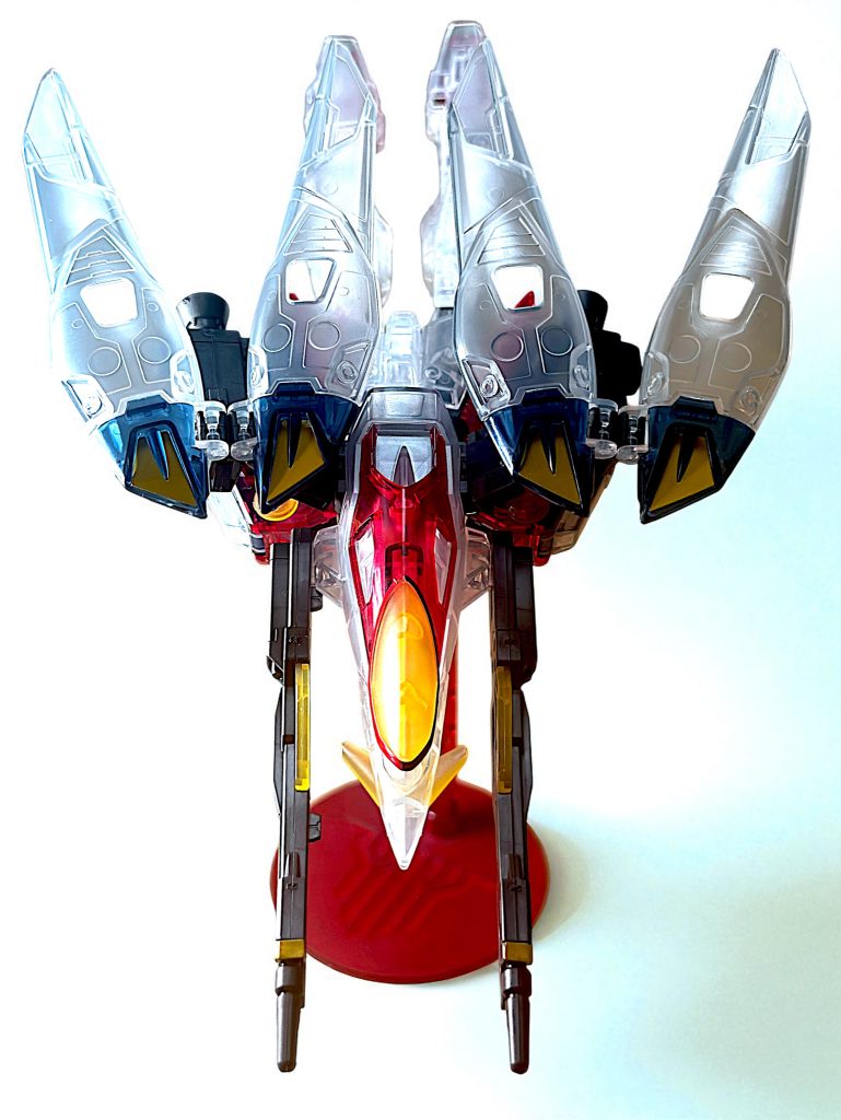 特にストレスなく、MSから変形可能でした。アニメの影響で、このバード形態は真正面からの面構えが好きなので、好みの角度から撮影しています。 今月発売のRGは非常に楽しみです^_^