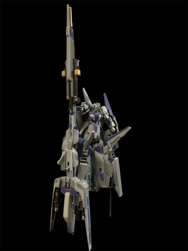 全体を映すとこうなっちゃいます。小さいデカールなんかは見えないですね…。