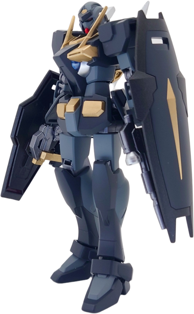 右腕にはGNソード＆ライフル！左腕にはシールドと小型ビームライフルを持たせました。