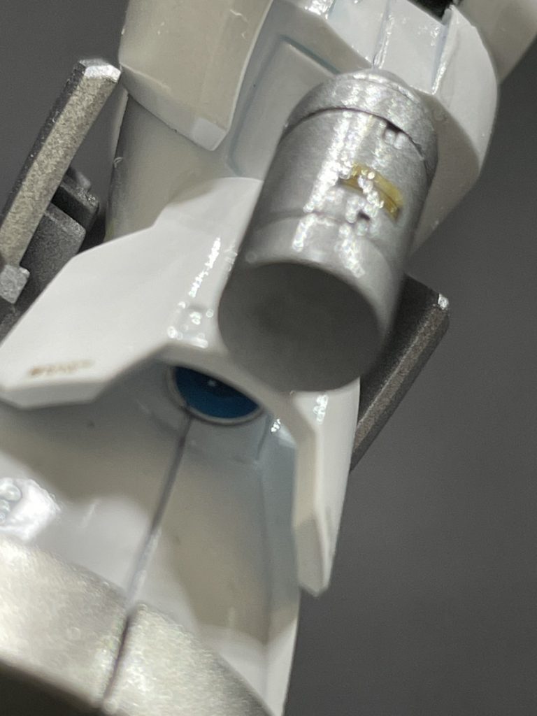 バーニア内はクリアーブルーで統一してみました。