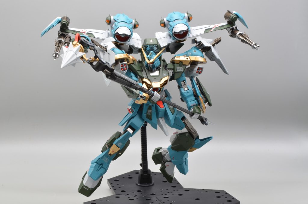 各所の〇モールドにはメタルパーツ埋め込みしてます